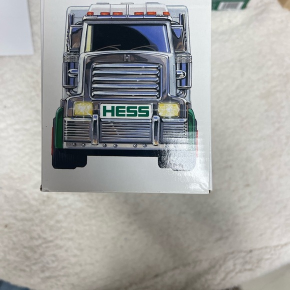 Vintage Hess 2013 Toy Truck and Tractor New In Box-Never Opened - Picture 4 of 5